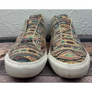 Corkys Babalu Womens 8 Aztec Slip On Sneakers Distressed Canvas Shoes Boho Weste